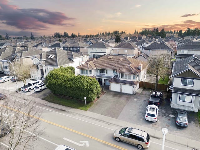 House for sale in Surrey, Surrey, 12604 68 Avenue, 263159624 | Realtylink.org
