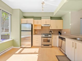 Townhouse for sale in Burnaby, Burnaby North, 131 9229 University Crescent, 263159642 | Realtylink.org