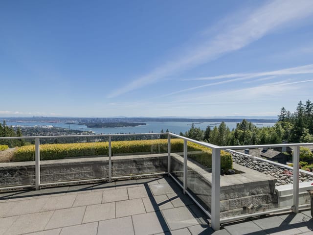 Apartment for sale in West Vancouver, West Vancouver, PH2 2200 Chippendale Road, 263159719 | Realtylink.org