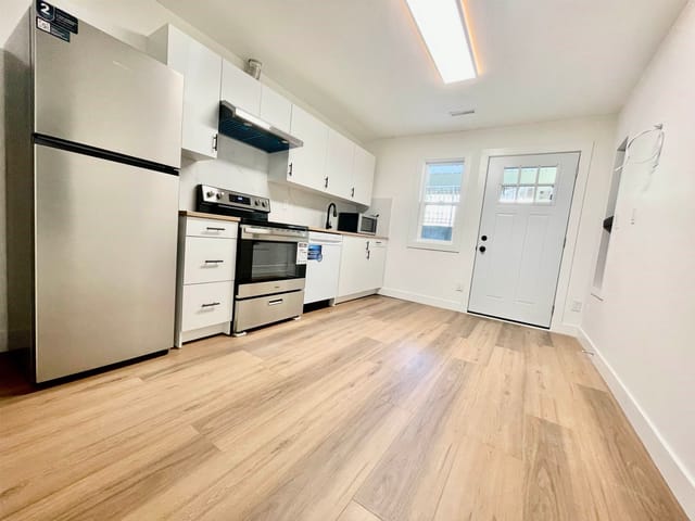 House for rent in Surrey, Surrey, lower level 1965x 84 Avenue, 263159765 | Realtylink.org
