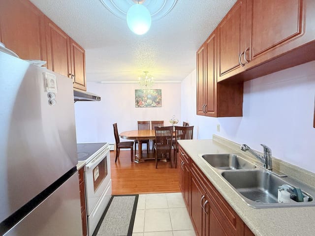 Apartment for rent in Richmond, Richmond, 6380 Buswell St Richmond, 263159843 | Realtylink.org