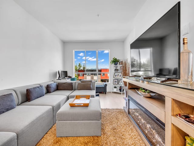 Apartment for sale in Surrey, Cloverdale, 319 18811 72 Avenue, 263159859 | Realtylink.org