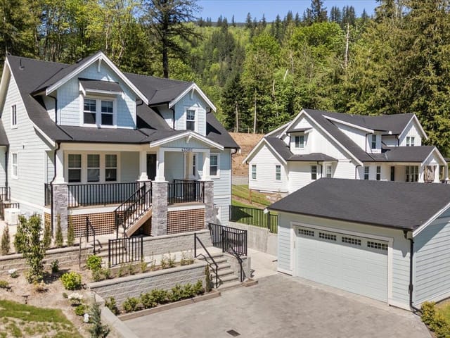 House for sale in Lindell Beach, Cultus Lake & Area, 43360 Blue Grouse Lane, 263159886 | Realtylink.org