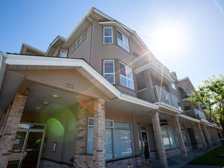 Apartment for sale in Sechelt, Sunshine Coast, 201 5711 Mermaid Street, 263159967 | Realtylink.org