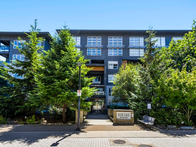 Apartment for sale in Burnaby, Burnaby North, 502 9168 Slopes Mews, 263159975 | Realtylink.org