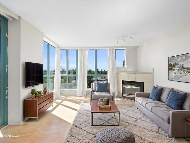 Apartment for sale in Richmond, Richmond, 701 7500 Granville Avenue, 263160002 | Realtylink.org