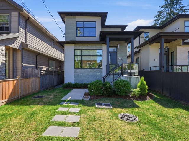 House for sale in Surrey, South Surrey White Rock, 1746 140 Street, 263160085 | Realtylink.org