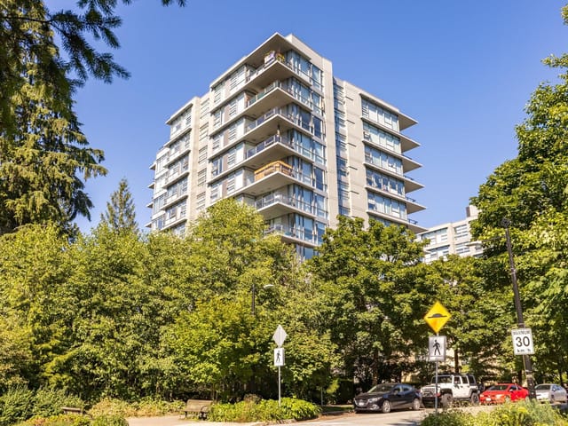 Apartment for sale in Burnaby, Burnaby North, 507 9188 University Crescent, 263160101 | Realtylink.org