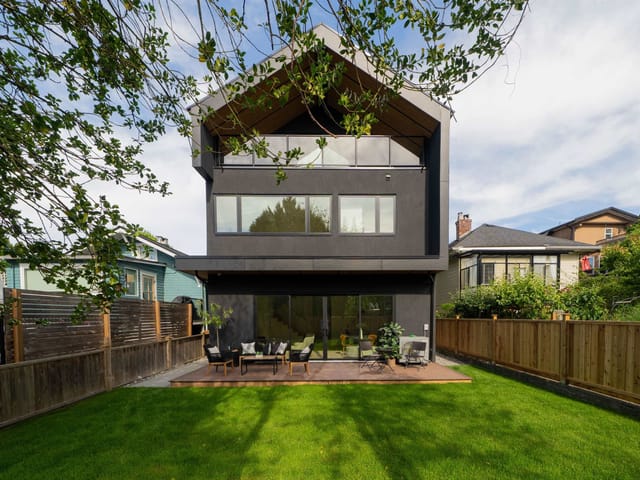 1/2 Duplex for sale in Vancouver, Vancouver East, 2 4161 Windsor Street, 263160139 | Realtylink.org