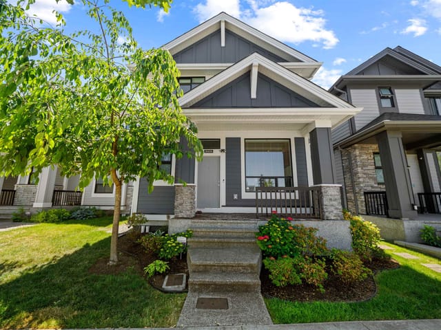 House for sale in Surrey, South Surrey White Rock, 16616 Edgewood Drive, 263160165 | Realtylink.org
