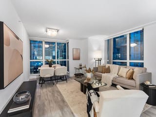 Apartment for sale in Vancouver, Vancouver West, 1506 1238 Melville Street, 263160247 | Realtylink.org
