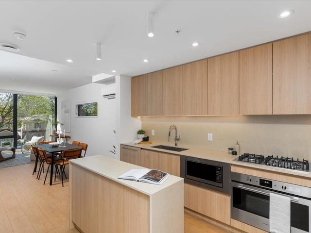 Townhouse for sale in Vancouver, Vancouver East, 231 2830 Nanaimo Street, 263160270 | Realtylink.org