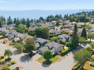 House for sale in Surrey, South Surrey White Rock, 1447 134a Street, 263160300 | Realtylink.org
