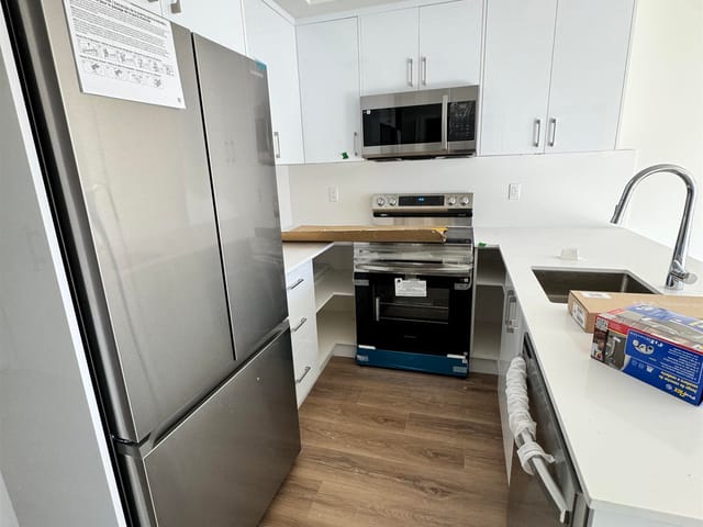 Apartment for sale in Surrey, Surrey, 305 15739 Fraser Highway, 263160310 | Realtylink.org