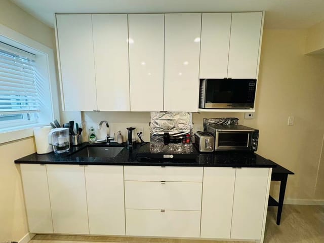 House for rent in Vancouver, Vancouver West, 4609 W 9th Avenue, 263160321 | Realtylink.org