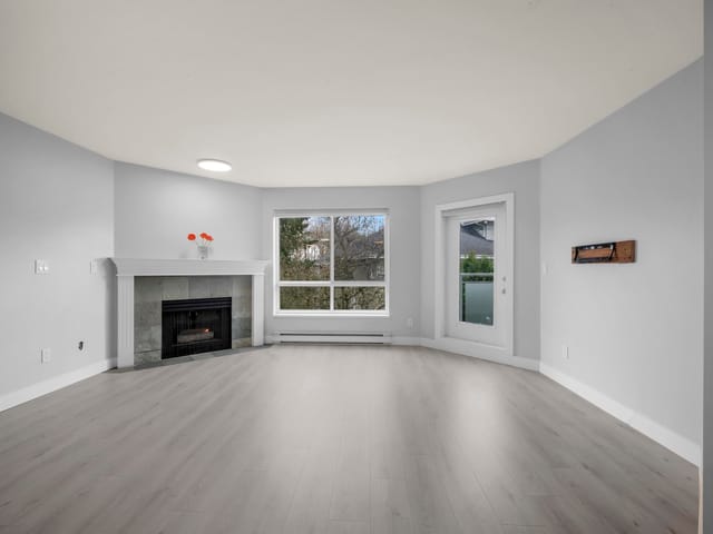 Apartment for sale in Surrey, Surrey, 205 13680 84 Avenue, 263160338 | Realtylink.org