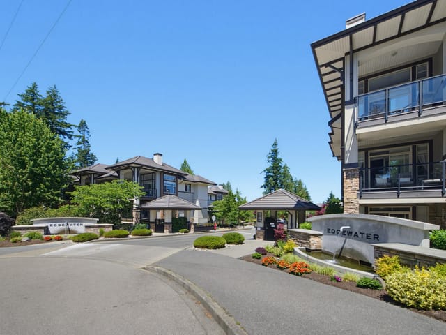 Apartment for sale in Surrey, South Surrey White Rock, 107 15155 36 Avenue, 263160358 | Realtylink.org