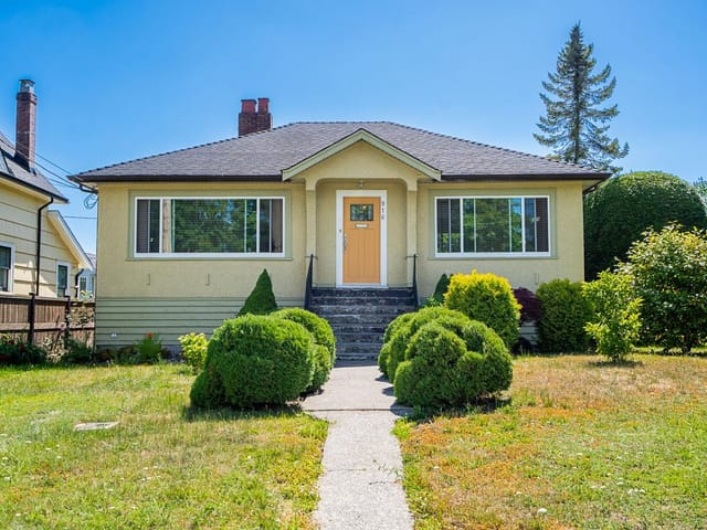 House for sale in New Westminster, New Westminster, 916 Thirteenth Street, 263160403 | Realtylink.org