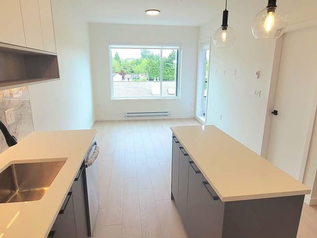 Apartment for rent in Surrey, Cloverdale, 312 6270 Gooseberry Drive, 263160444 | Realtylink.org