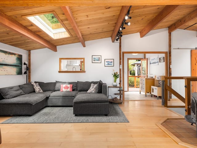 House for sale in Bowen Island, Bowen Island, 1222 Miller Road, 263160459 | Realtylink.org