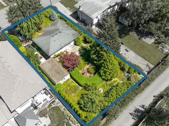 House for sale in Chilliwack, Chilliwack, 46054 Third Avenue, 263160461 | Realtylink.org