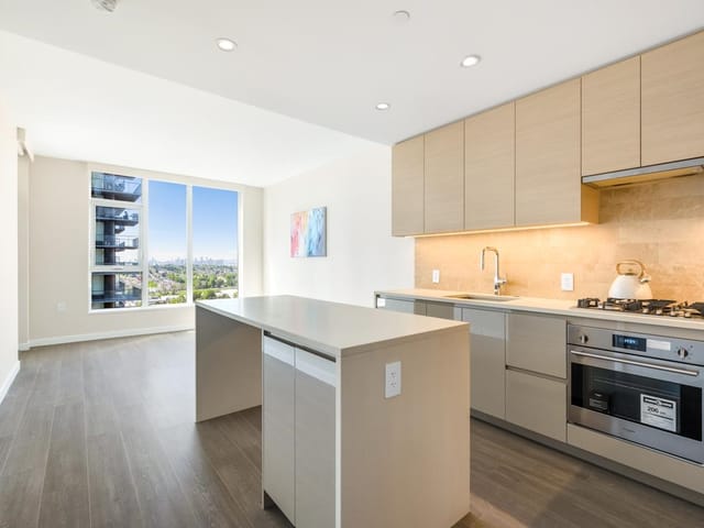 Apartment for sale in Burnaby, Burnaby North, 2804 4168 Lougheed Highway, 263160500 | Realtylink.org