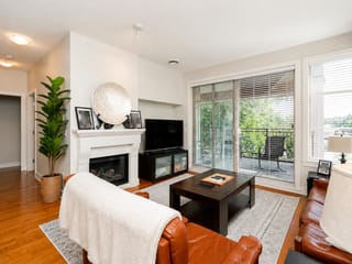 Apartment for sale in Surrey, Cloverdale, 204 16469 64 Avenue, 263160505 | Realtylink.org