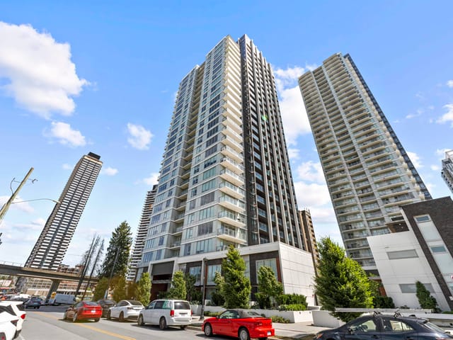 Apartment for sale in Surrey, North Surrey, 307 13428 105 Avenue, 263160524 | Realtylink.org