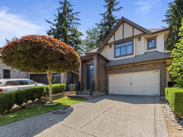 House for sale in Surrey, South Surrey White Rock, 2771 163 Street, 263160546 | Realtylink.org