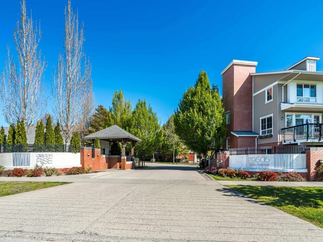 Townhouse for sale in Surrey, Cloverdale, 26 19505 68a Avenue, 263160563 | Realtylink.org