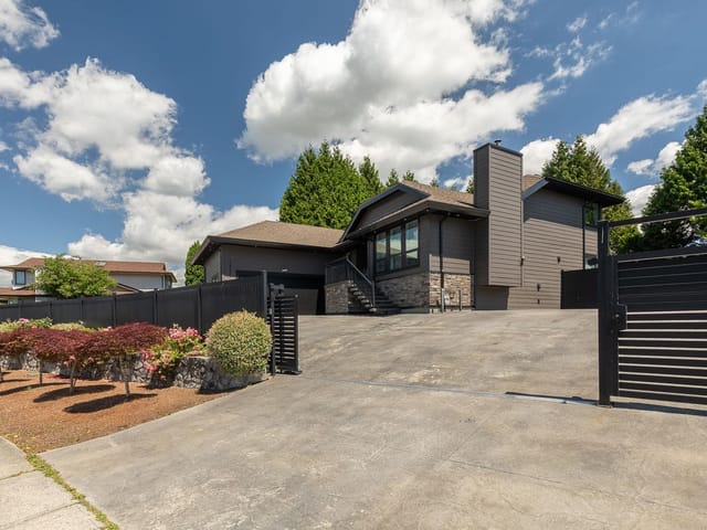House for sale in Maple Ridge, Maple Ridge, 12060 202 Street, 263160639 | Realtylink.org