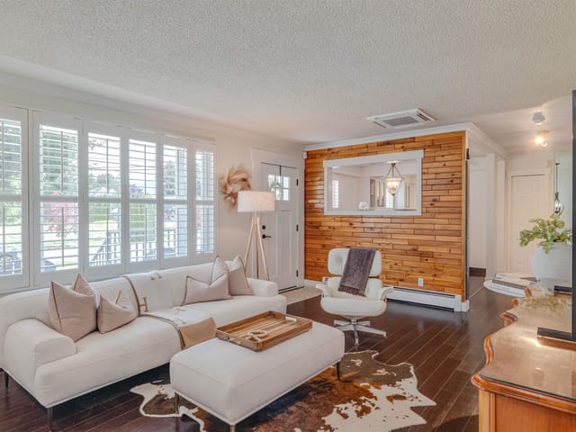House for sale in Sardis - Greendale, Sardis, 7135 Sumas Prairie Road, 263160651 | Realtylink.org