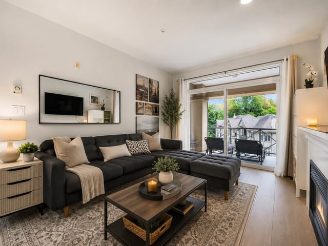 Apartment for sale in Abbotsford, Abbotsford, 418 33318 E Bourquin Crescent, 263160655 | Realtylink.org