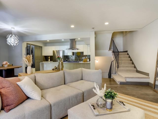 Townhouse for sale in Surrey, North Surrey, 10532 Holly Park Lane, 263160676 | Realtylink.org