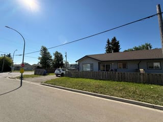 1/2 Duplex for sale in Fort St. John, Fort St. John, 10203 98 Avenue, 263160682 | Realtylink.org