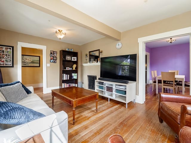 House for sale in North Vancouver, North Vancouver, 264 W Queens Road, 263160745 | Realtylink.org