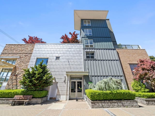 Apartment for sale in Surrey, South Surrey White Rock, 439 15850 26 Avenue, 263160796 | Realtylink.org