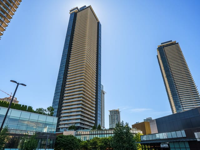 Apartment for sale in Burnaby, Burnaby North, 4807 1955 Alpha Way, 263160799 | Realtylink.org