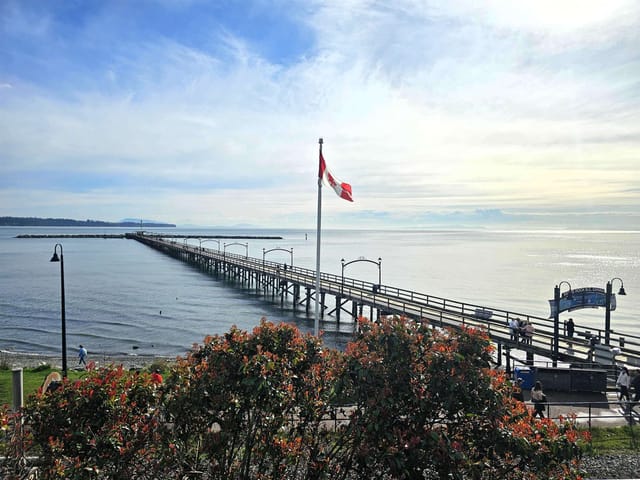 House for sale in White Rock, South Surrey White Rock, 14729 Gordon Avenue, 263160824 | Realtylink.org