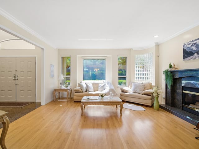 House for sale in Burnaby, Burnaby East, 9113 Briar Road, 263160869 | Realtylink.org