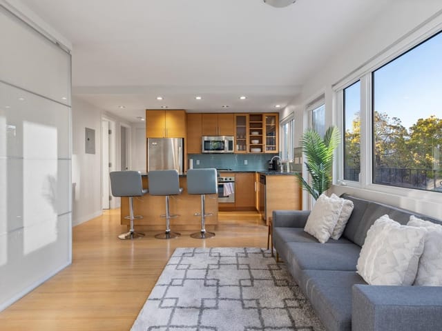 Apartment for rent in Vancouver, Vancouver West, 301 1540 Haro Street, 263160980 | Realtylink.org