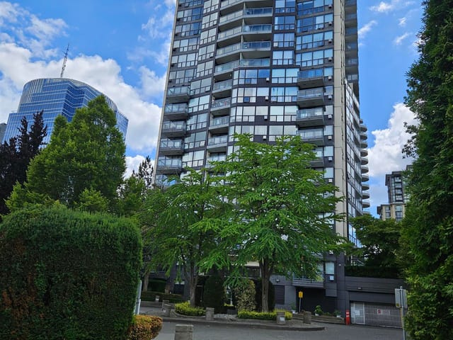 Apartment for sale in Surrey, North Surrey, 1105 10899 University Drive, 263161014 | Realtylink.org