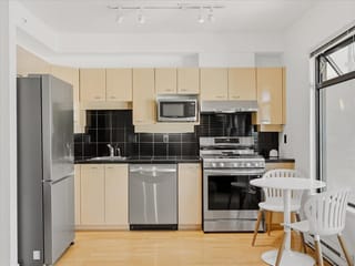 Apartment for sale in Vancouver, Vancouver West, 503 2228 Marstrand Avenue, 263161099 | Realtylink.org