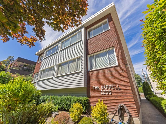 Apartment for sale in Vancouver, Vancouver West, 3 2255 W 40th Avenue, 263161191 | Realtylink.org