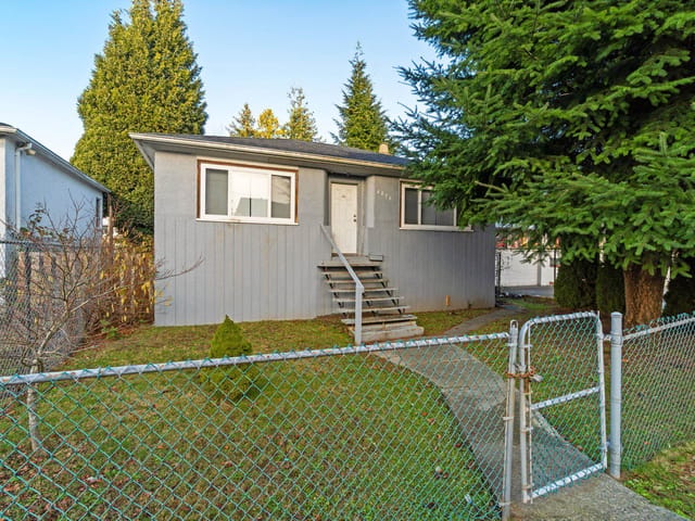House for sale in Burnaby, Burnaby South, 5277 Imperial Street, 263161242 | Realtylink.org