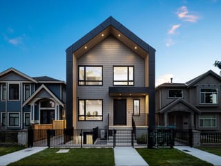 1/2 Duplex for sale in Burnaby, Burnaby South, 1 6831 Salisbury Avenue, 263161289 | Realtylink.org