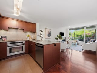 Apartment for sale in North Vancouver, North Vancouver, 205 158 W 13th Street, 263161303 | Realtylink.org