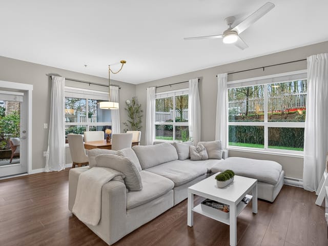 Apartment for sale in Surrey, Cloverdale, B102 6490 194 Street, 263161334 | Realtylink.org