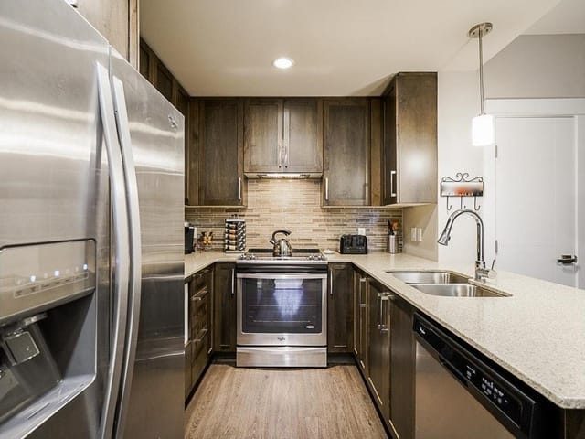 Apartment for rent in Port Coquitlam, Port Coquitlam, 203 2495 Wilson Avenue, 263161370 | Realtylink.org