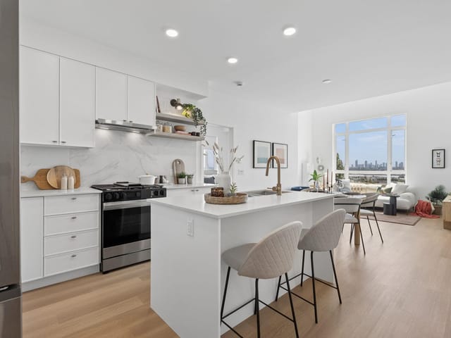 Apartment for sale in Coquitlam, Coquitlam, 611 215 McBay Lane, 263161418 | Realtylink.org